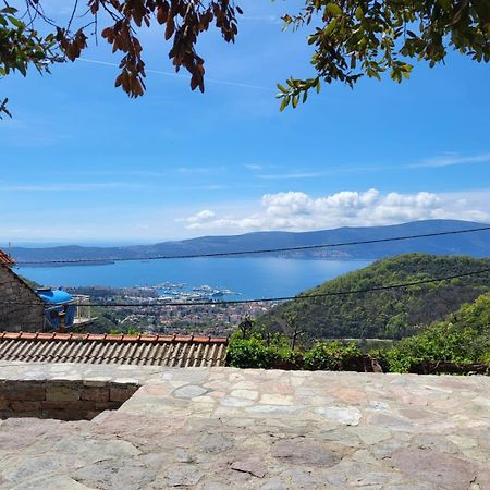 Villa Authentic Mediterranean House With Postcard Sea View Tivat Exterior foto